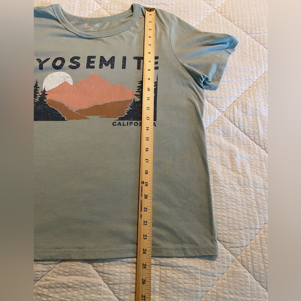 Zoe & Liv Yosemite soft cotton-blend graphic t-shirt Size: Large - Picture 7 of 10